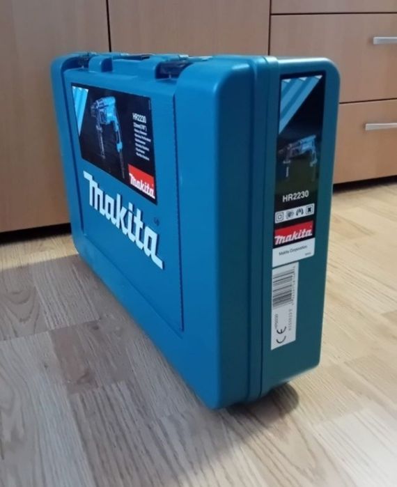 Ciocan Rotopercutor Makita HR2230