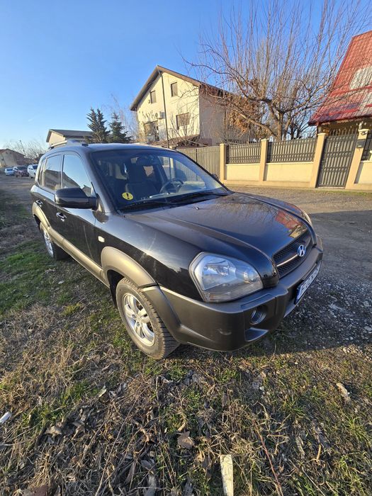 Hyundai Tucson 2.0 si 4X4 disel cu 110.000km REALI