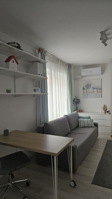 Apartament cu o camera si parcare Crinului Residence