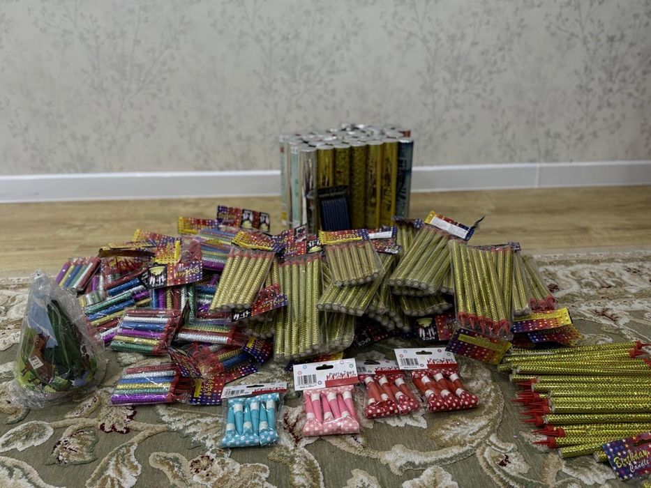 Хлопушки, фейерверки