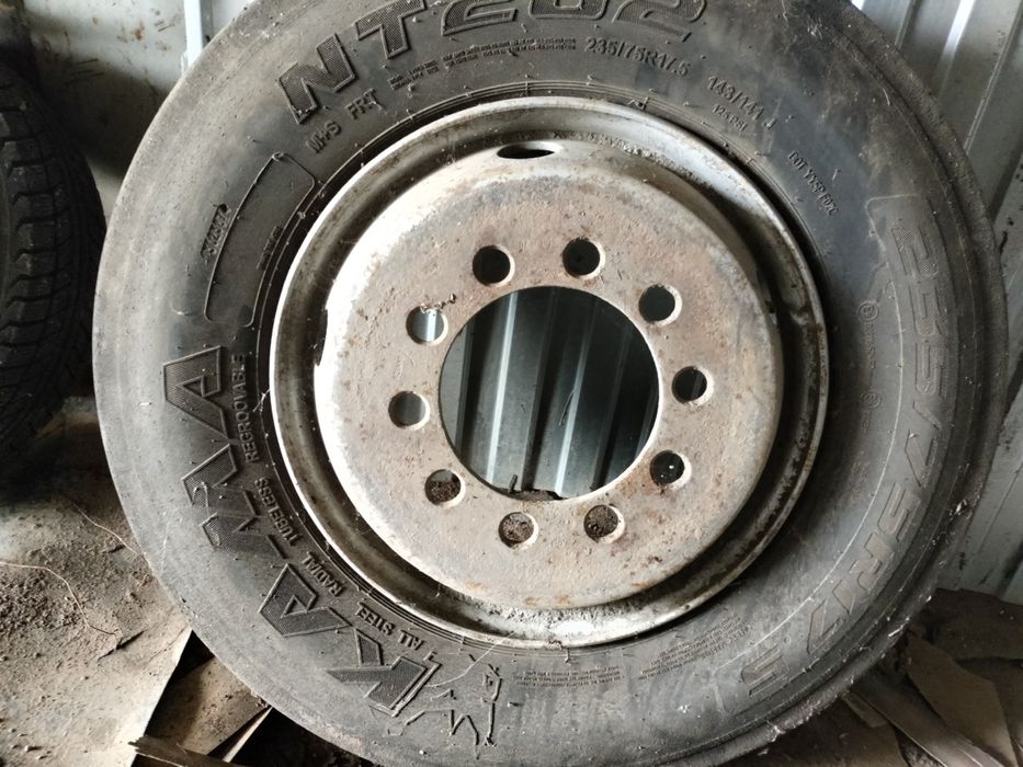 Колеса в сборе 235/75/R17.5