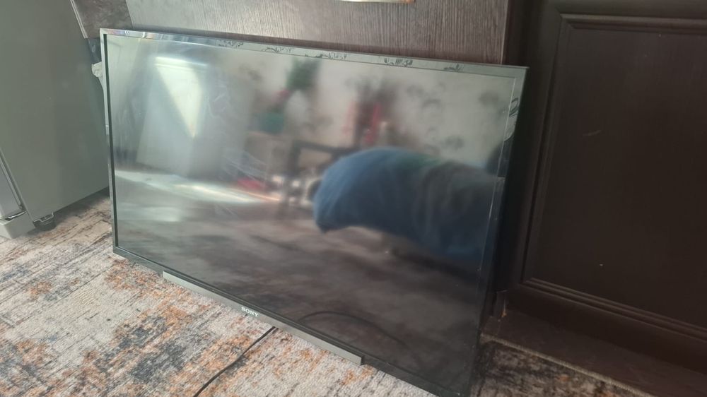 Продам телевизор