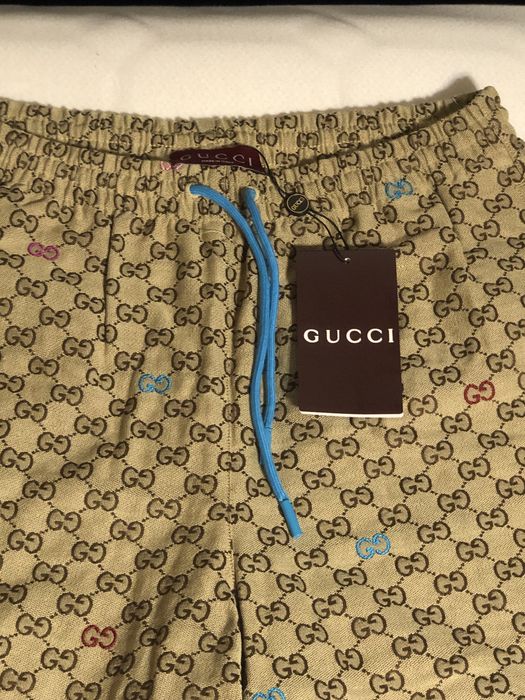Pantaloni scurti Gucci , calitate premium , pe stoc , noi , L