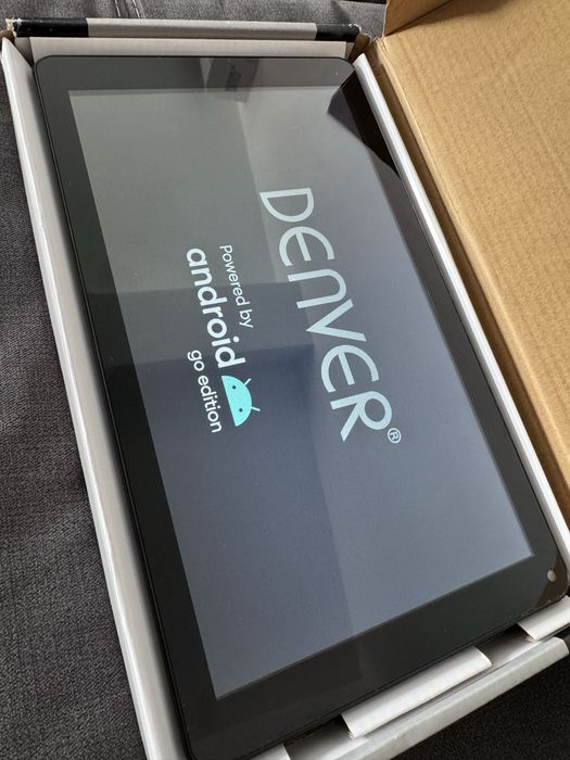 Tableta 10 inch cu android noua