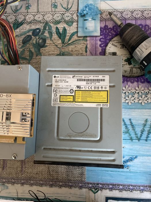 piese pc anii 2000