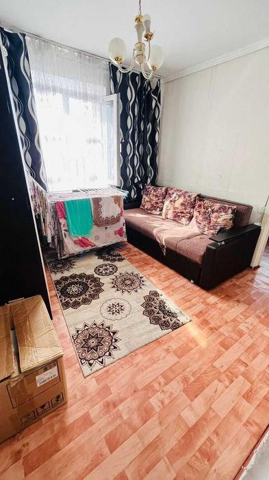 Продам 2 комн квартиру 11а улучшенная