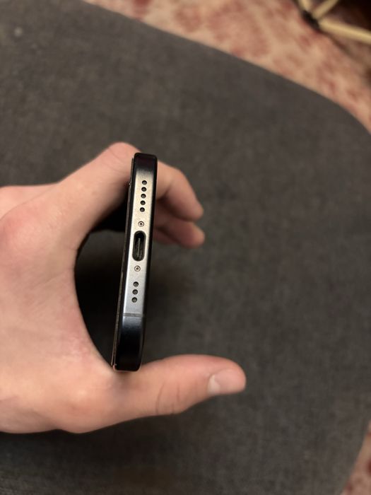 Айфон 16 на 128 гб