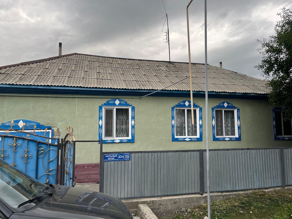 Продается теплый дом.