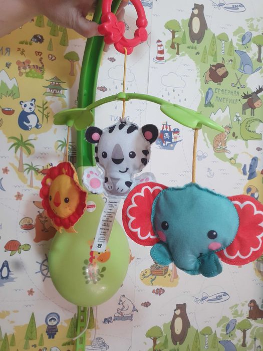 Мобиль на кроватку,Fisher Price 3 в 1 весёлый попугай