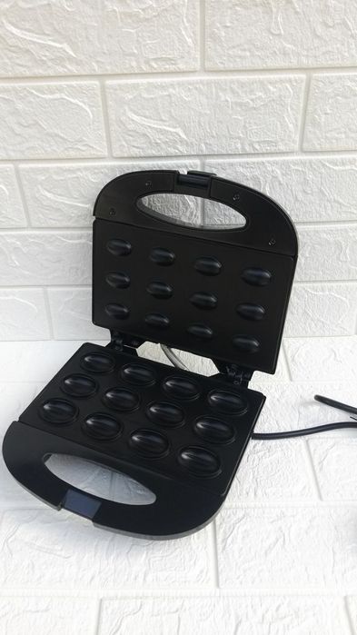 Орешница Nikai, Göttinny-5800