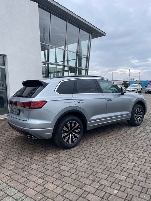 Volkswagen Touareg Volkswagen Touareg Elegance V6 TDI 286 CP