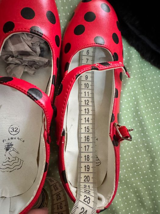 Продается наряд на девочку