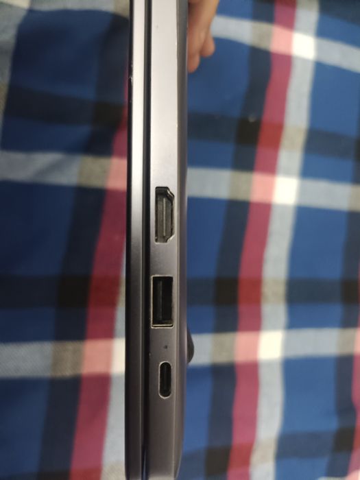 Срочно продам ноутбук