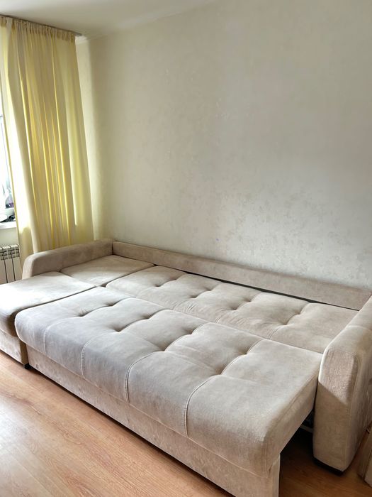 Продам диван в хорошем состоянии
