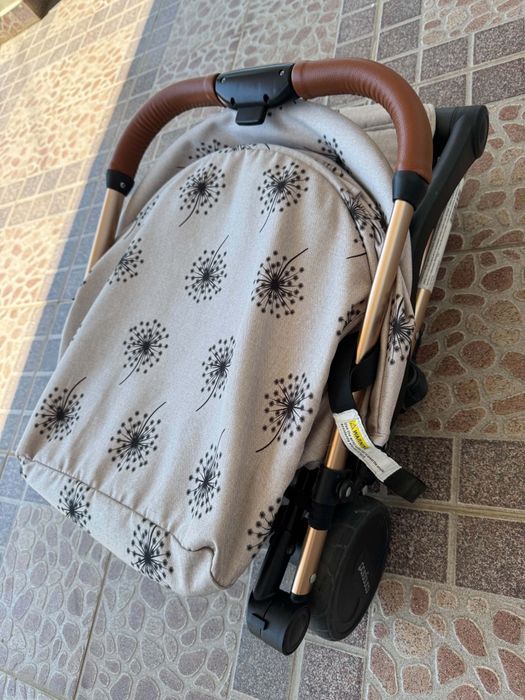 Лятна количка Cangaroo Mini бежов