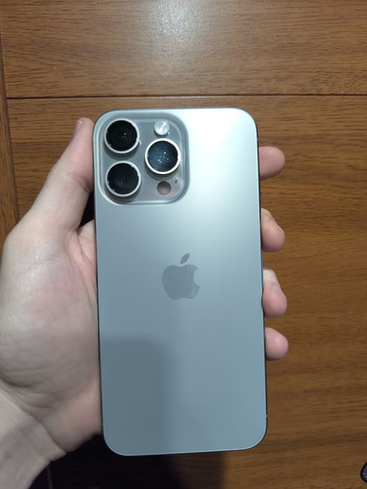 iPhone 15 Pro Max