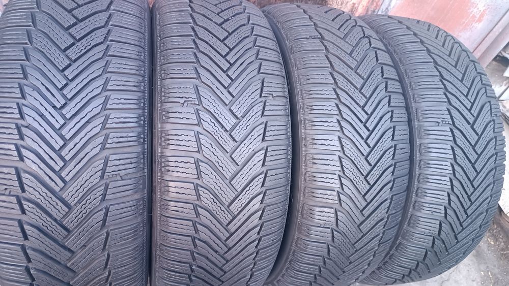 215/55/17 Michelin Дот 2123