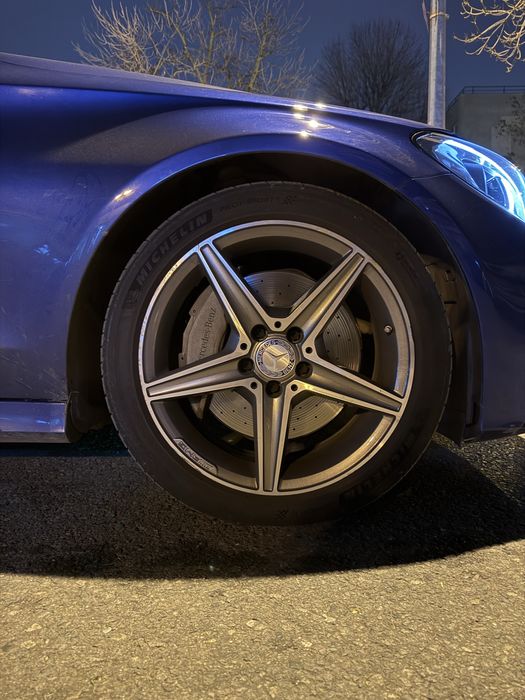 Jante Mercedes AMG (R18)