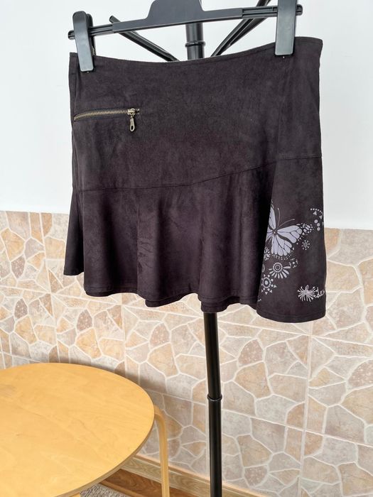 Fustă dama DESIGUAL  nou
