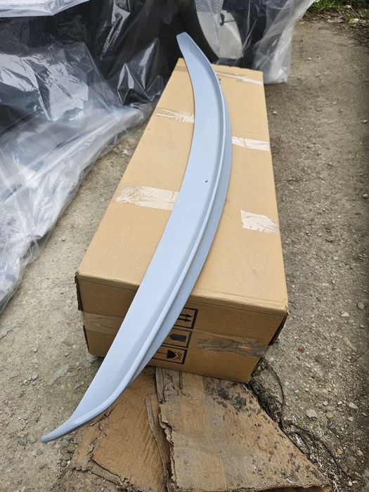 спойлер за багажник за мерцедес W221