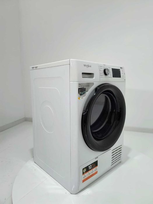 Uscător de rufe cu pompă de căldură Whirlpool