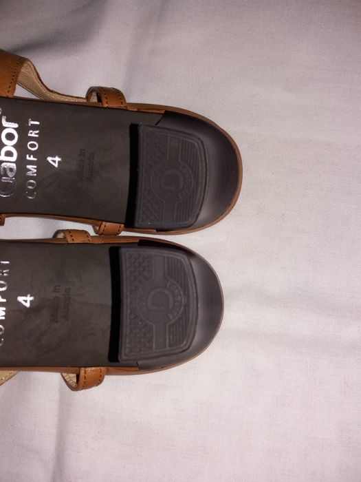 Sandale de piele noi nr. 37 , Gabor