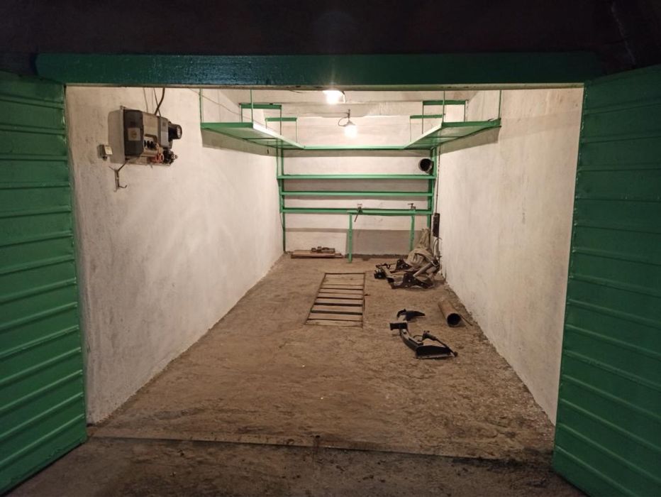 Подземный гараж. .