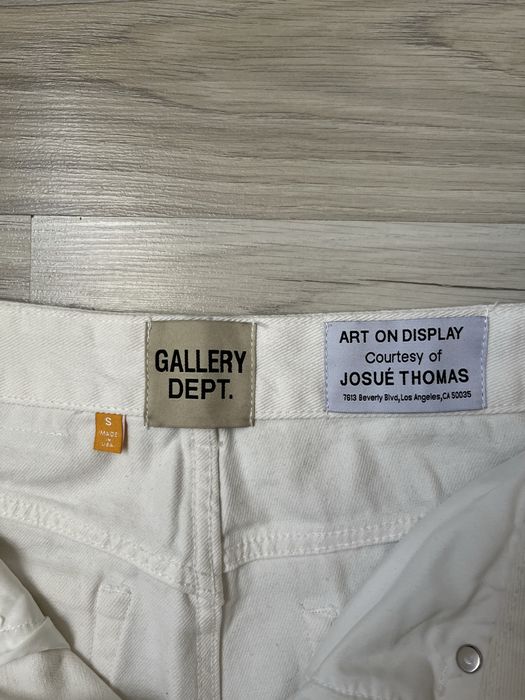 Blugi gallery dept