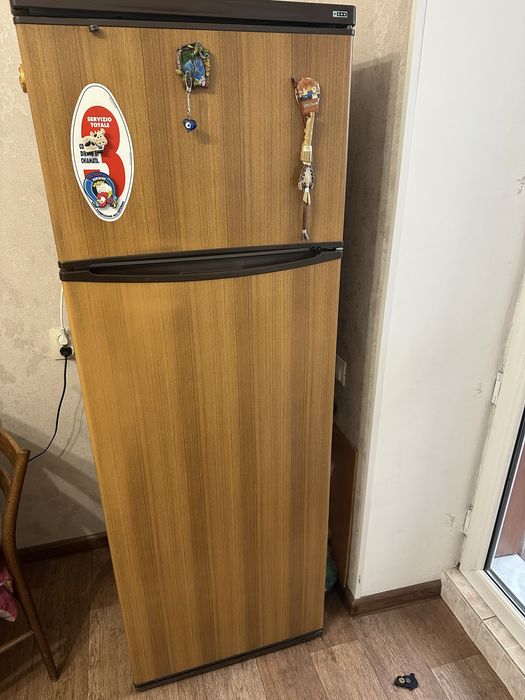 Холодильник INDESIT