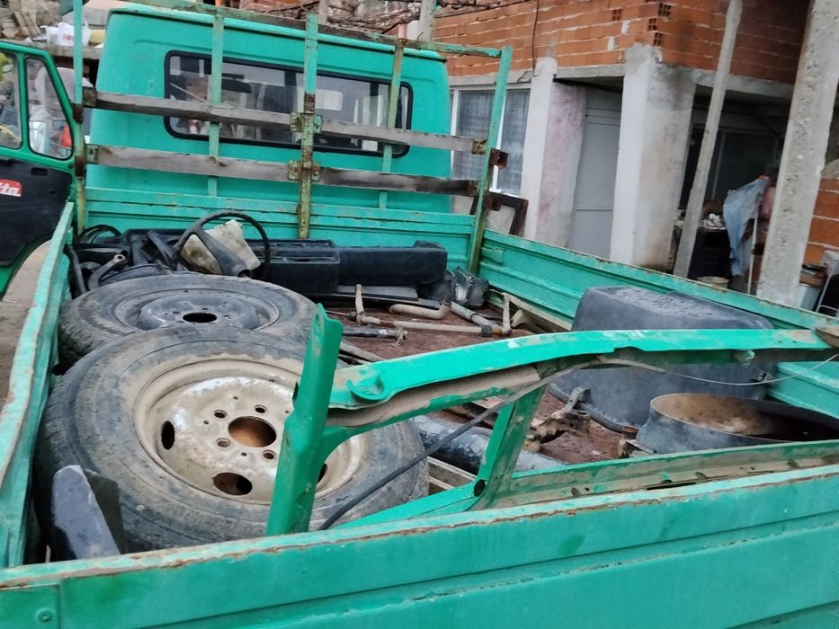 Мерцедес 307 на части