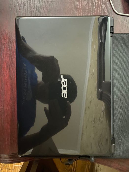 Нетбук Acer V5-131