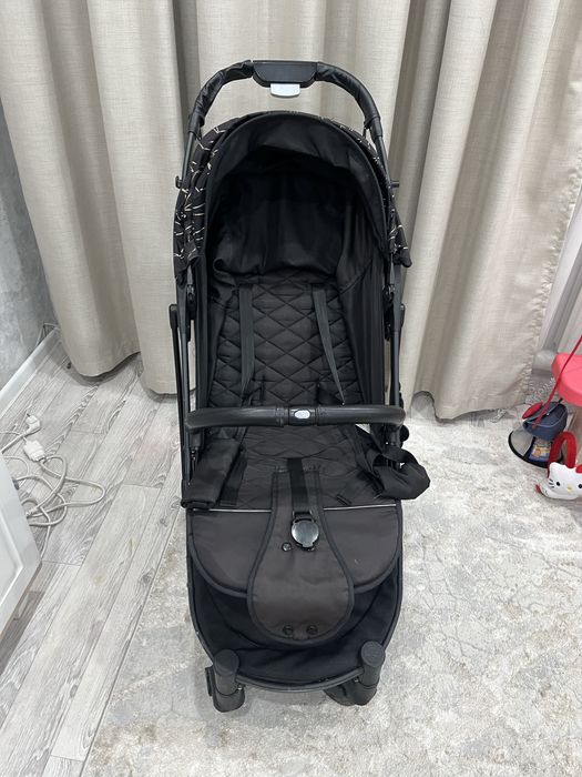 Продам детскую коляску