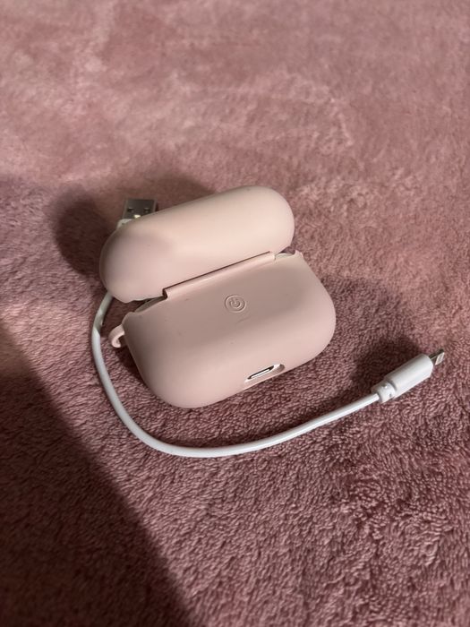 Caști wireless model AirPods Pro 2