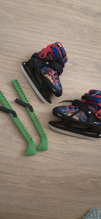 Продам детские коньки