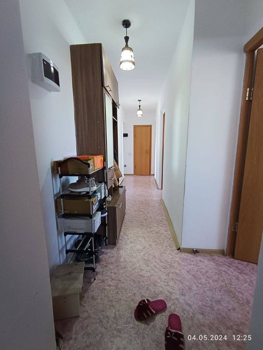 Продам трёхкомнатную квартиру