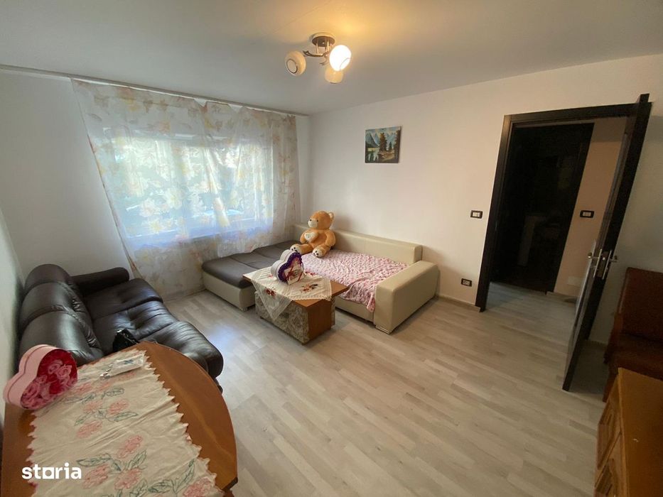 2 camere cu centrala proprie, mobilat si utilat la parter, Piata Sud