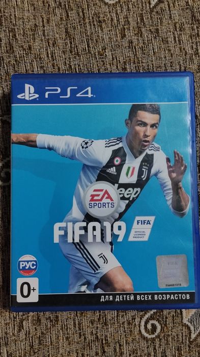 Игры на PS4 диски