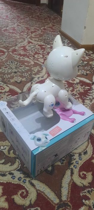 Игрушка. Робот-котёнок с дистанционным управлением