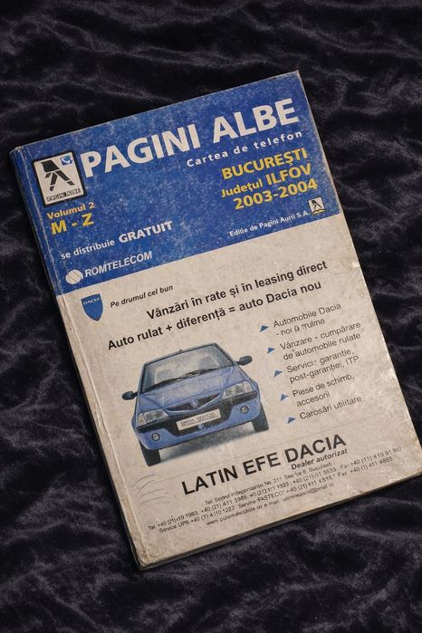 Carti  Pagini Albe / Pagini Aurii