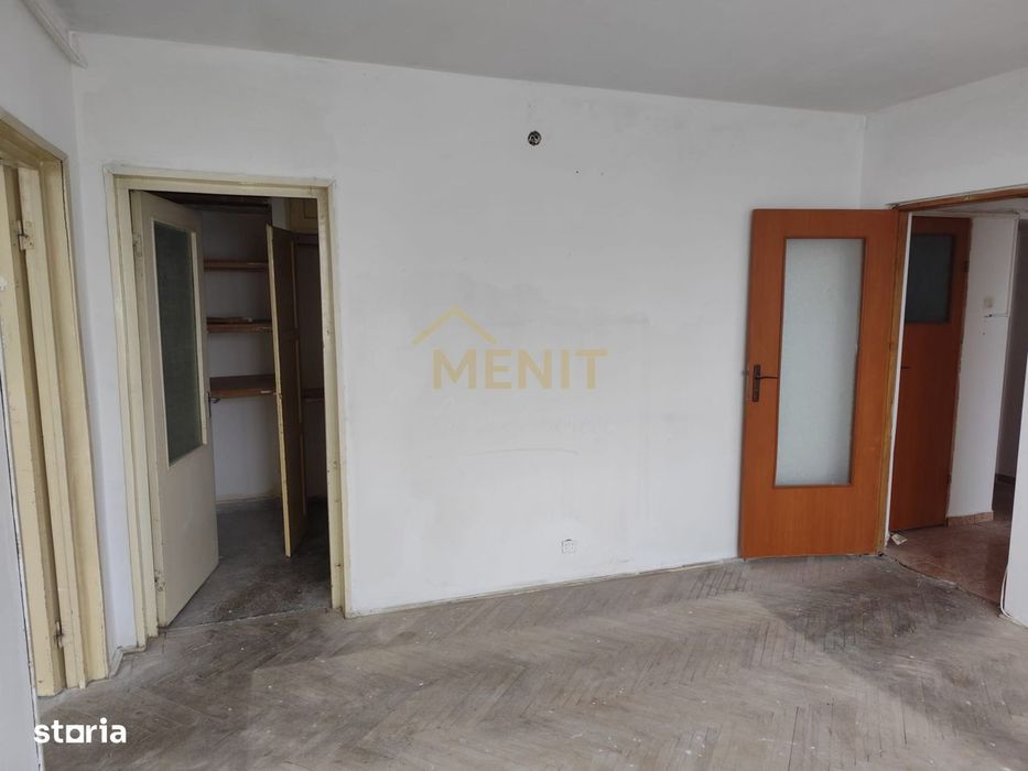 Apartament zona Cina