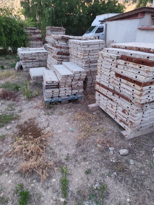 Щифтове и ъгли за кофраж Платна различни размери