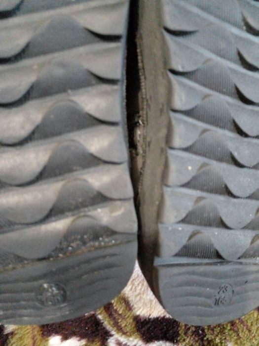 Продам углу на девочку.