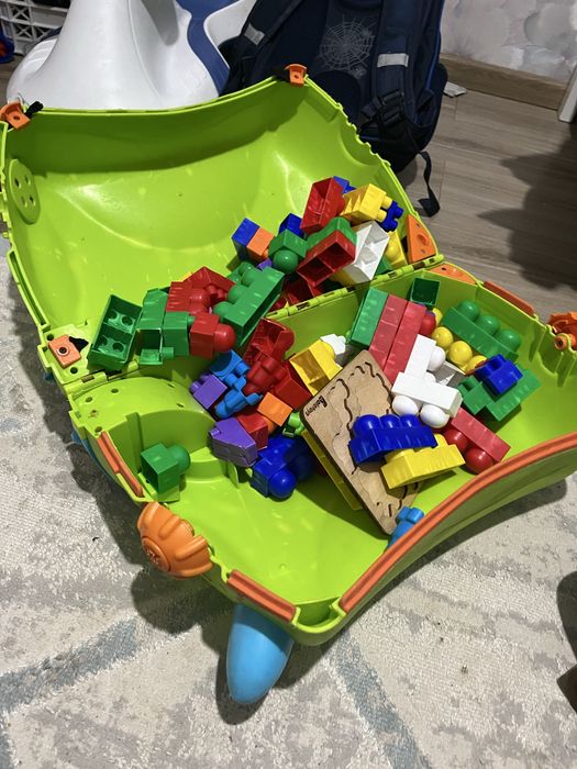 Продам машину для игрушек