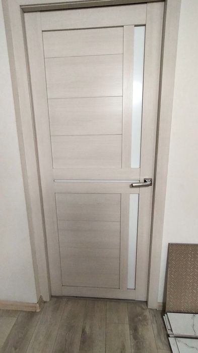 Продается межкомнатные двери!