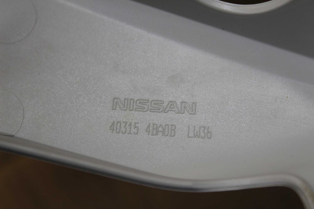 Тас 17" Nissan 1 брой