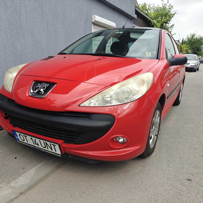 Peugeot 206+ An 2012