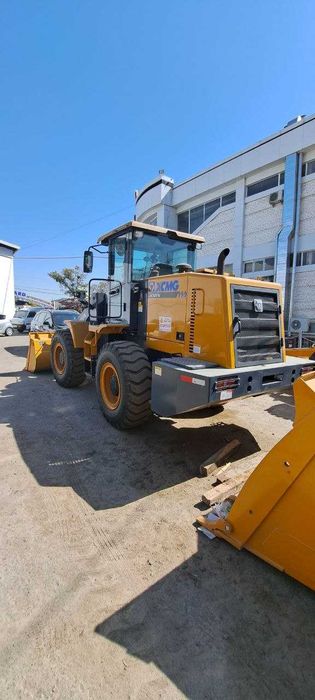 XCMG LW 300 FN - рычаг