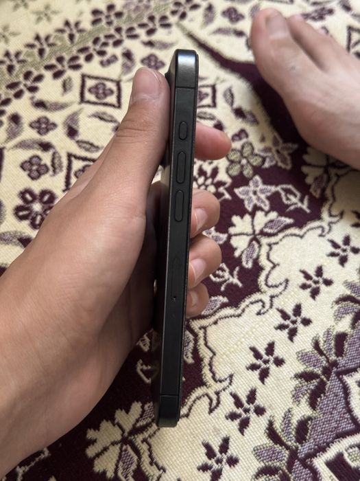 Iphone 15 pro черный цвет