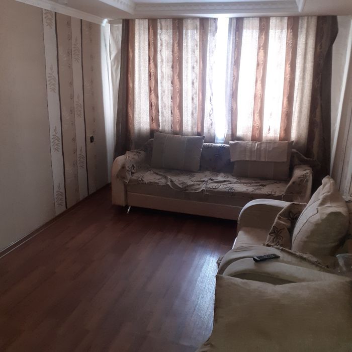 Продам  2х ком квартиру  на 19