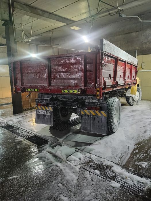 В продаже Газ 53 самосвал.